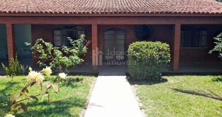 Casa à venda no bairro Monte Belo em Araruama/RJ