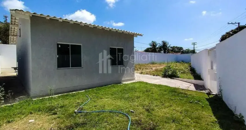 Casa com 2 quartos à venda na Rua Henrique de Carvalho, 03, Viaduto, Araruama