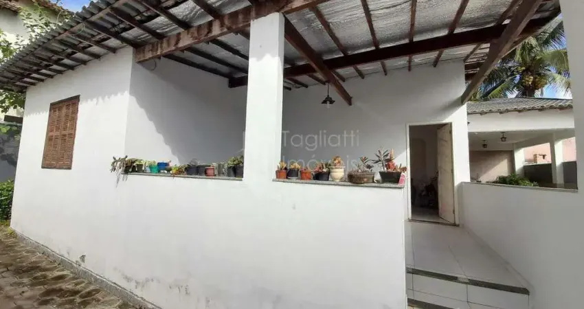 Casa à venda no bairro 15 De Novembro em Araruama/RJ