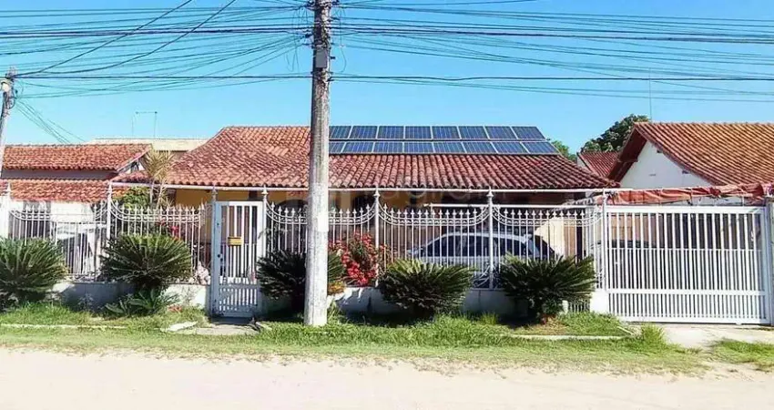 Casa com 4 quartos à venda na Rua Jussara, 902, Coqueiral, Araruama