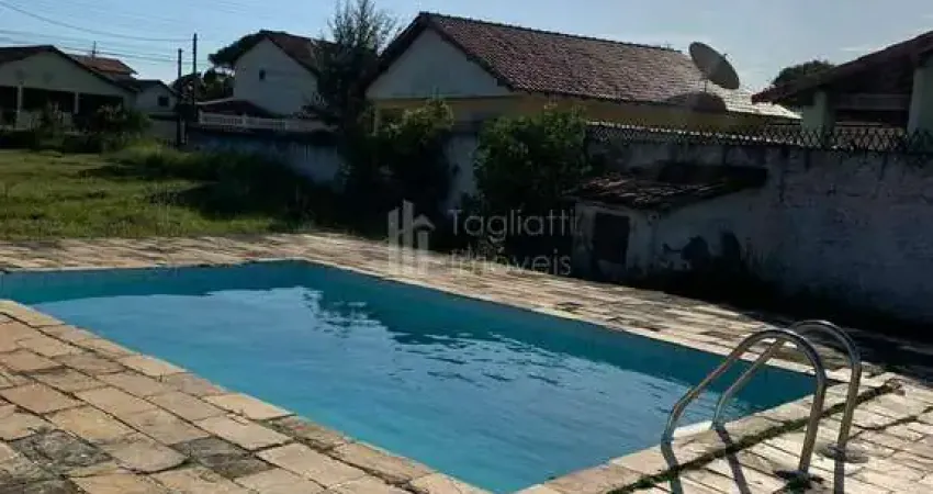 Casa à venda no bairro Parati em Araruama/RJ