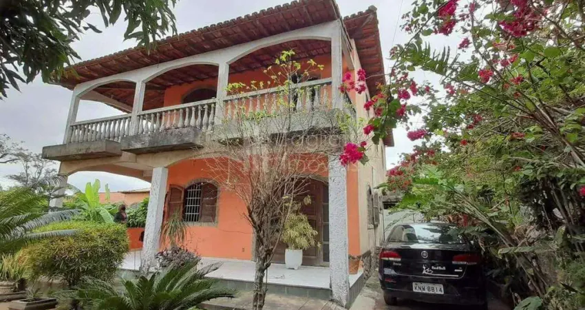 Casa à venda no bairro Alto da Boa Vista em Araruama/RJ