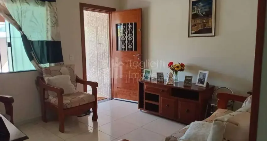 Casa com 2 quartos à venda na Rua das Acácias, 112, Vila Capri, Araruama
