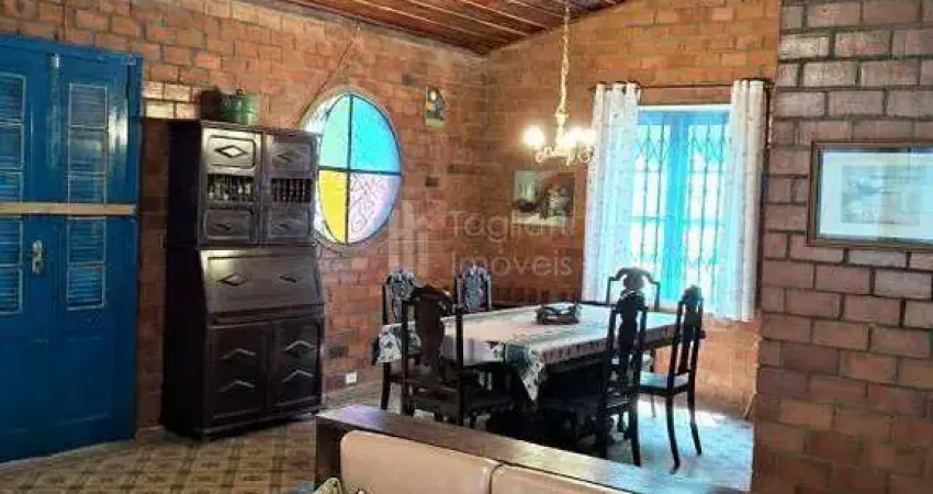 Casa à venda no bairro Novo Horizonte em Araruama/RJ