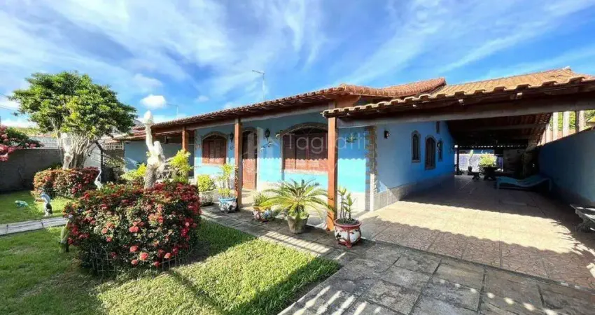 Casa com 3 quartos à venda na Rua Alzira Zioto, 33, Praia Seca, Araruama