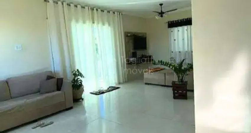 Barão de Monte Belo - Casa Cond. Barão de Monte Belo - Araruama