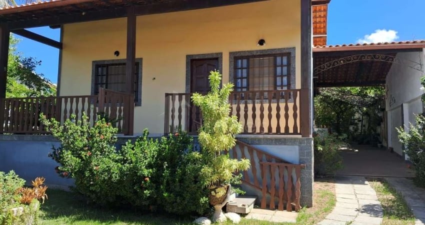 Casa com 2 quartos à venda na Rua Humberto Mauro, 10, Coqueiral, Araruama