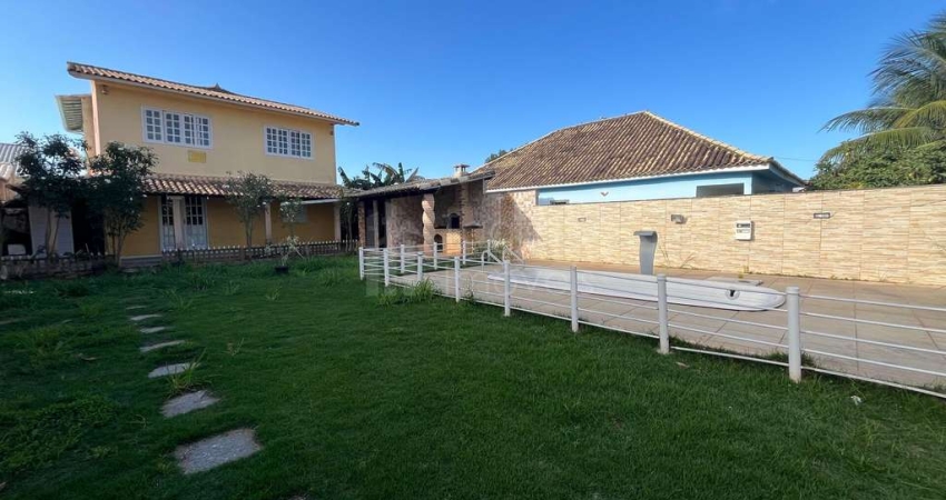 Casa Duplex com Piscina em Condomínio - Sonho de Vida / Rota do Sol