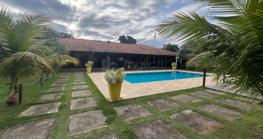 Fazenda à venda no Outeiro, Araruama 