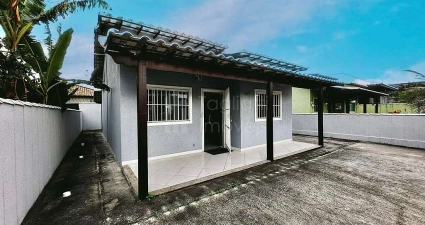 Casa com 2 quartos à venda em Bananeiras, Araruama 
