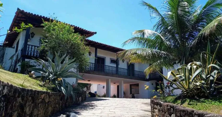 Casa com 8 quartos à venda na Rua dos Lírios, Pontinha, Araruama