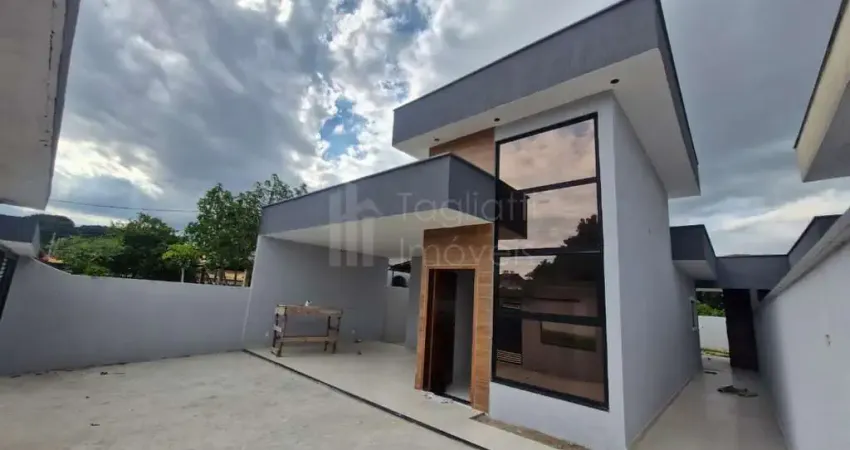 Excelente casa nova, moderna e linear no melhor bairro de araruama!