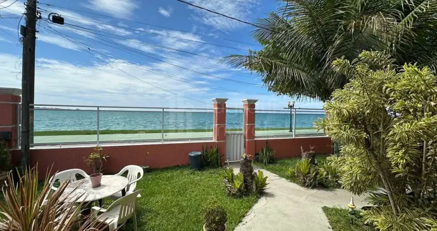 Casa com 3 quartos à venda no Coqueiral, Araruama