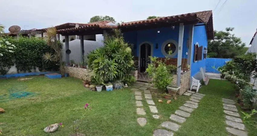 Chateau colline - casa em condomínio, com excelente integração entre conforto e natureza.