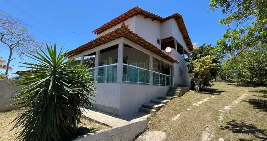 Casa à venda com 3 quartos, sendo 1 suíte, em são pedro da aldeia