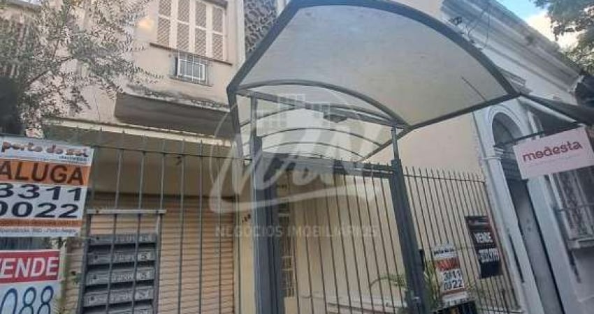 APARTAMENTO 01 DORMITÓRIO, REFORMADO, ÓTIMA LOCALIZAÇÃO DA RUA TOMAZ FLORES COM A IRMÃO JOSÉ ANTÃO. PRÓXIMO A UFRGS E COLÊGIO DO ROSÁRIO, SANTA CASA. - AGENDE SUA VISITA - 51.984102913 - CIRO BRUM