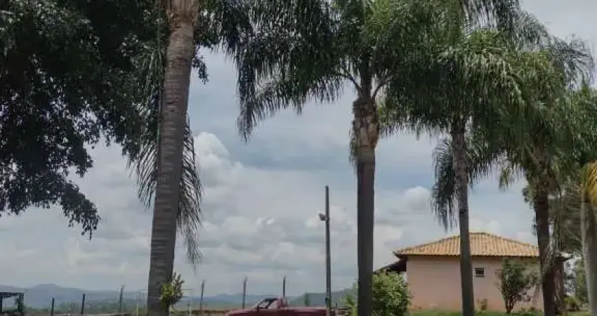 Fazenda à venda na Praça Tenente José Ferraz de Oliveira, Centro, Amparo