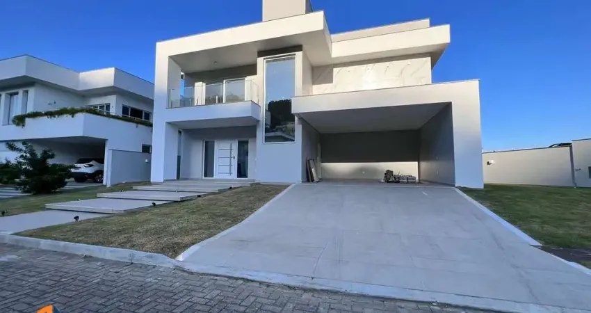 Casa à venda no bairro Ingleses Norte - Florianópolis/SC