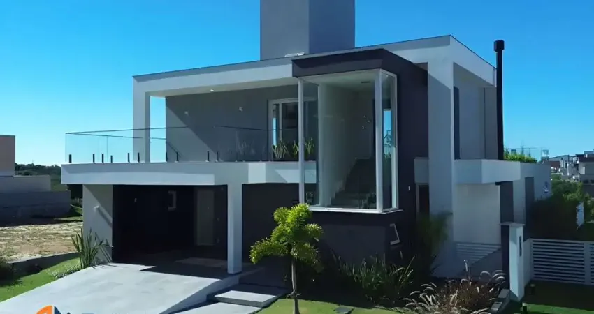 Casa à venda no bairro Ingleses do Rio Vermelho - Florianópolis/SC