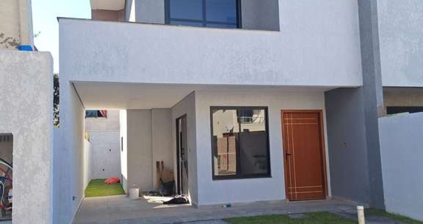 Sobrado com 120 M², nos ingleses á aproximadamente 4 km da praia dos Ingleses em Florianópolis.