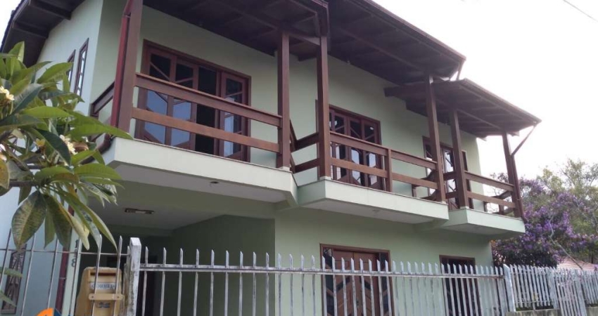 Casa à venda no bairro Ponta das Canas - Florianópolis/SC