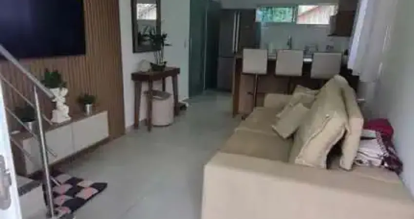 Sobrado à venda no bairro Ingleses do Rio Vermelho - Florianópolis/SC