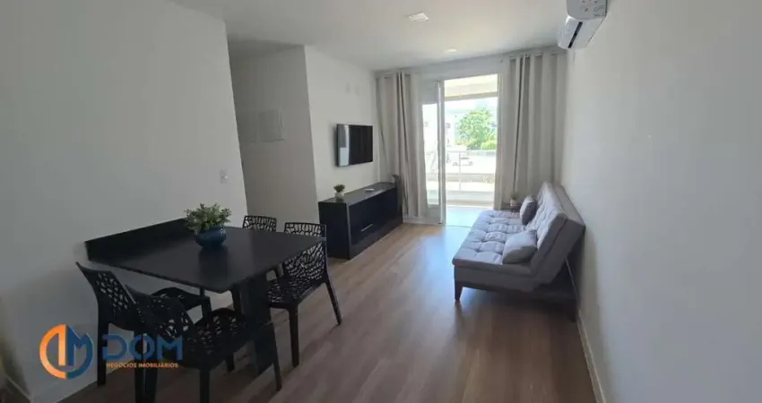 Apartamento mobiliado com 63m² a aproximadamente 800m da praia dos ingleses.