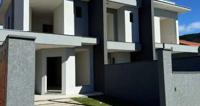 Sobrado à venda no bairro Ingleses - Florianópolis/SC