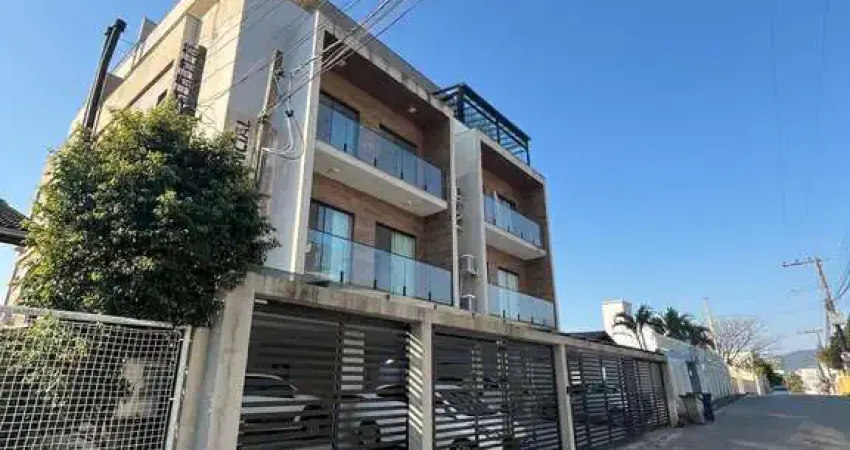 Apartamento à venda no bairro Ingleses do Rio Vermelho - Florianópolis/SC