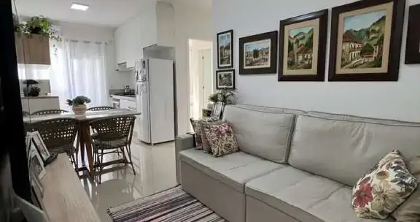 Apartamento 2 dormitórios na Praia dos Ingleses