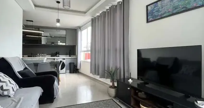Apartamento mobiliado com vista mar, localizado a 50 metros da praia dos Ingleses, Florianópolis/sc.