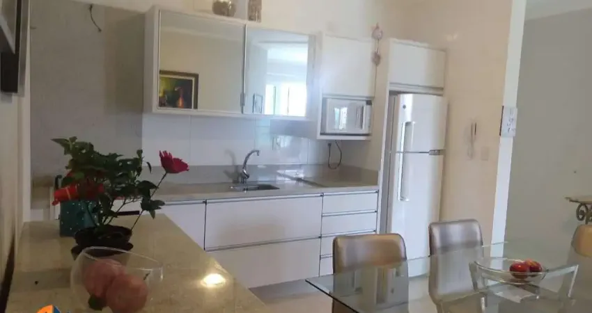 Apartamento mobiliado, com escritura pública localizado a 250 metros do mar