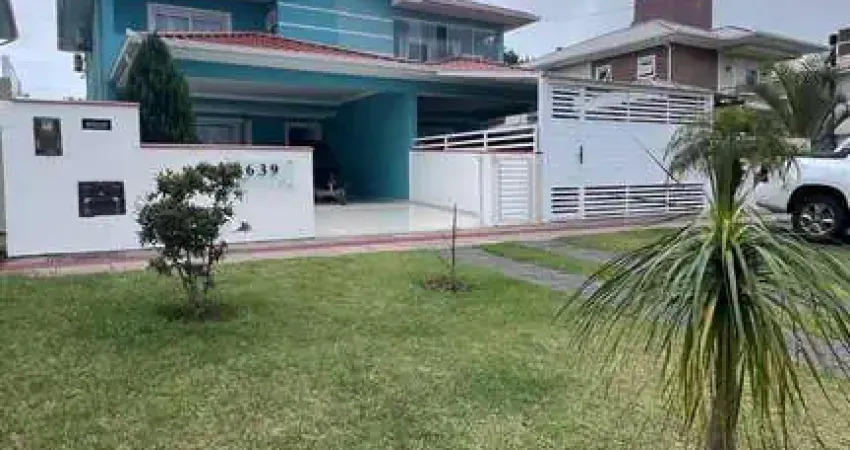 Casa totalmente mobiliada e equipada a 3km da praia dos ingleses/sc