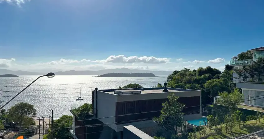 Casa com 3 quartos à venda no Sambaqui, Florianópolis