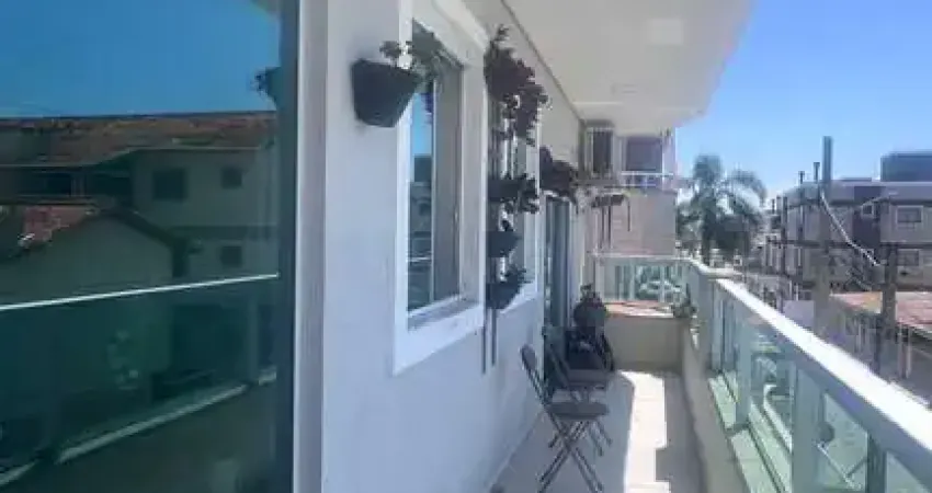 Apartamento frente rua no centrinho dos ingleses - 500 metros da Praia dos Ingleses