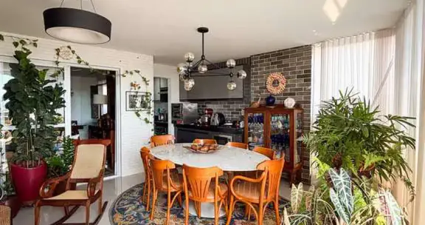 Seu novo lar na praia do morro: 03 quartos com ótima localização