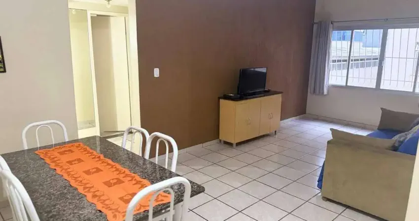 Qualidade de vida, a uma quadra do mar apartamento de 02 quartos