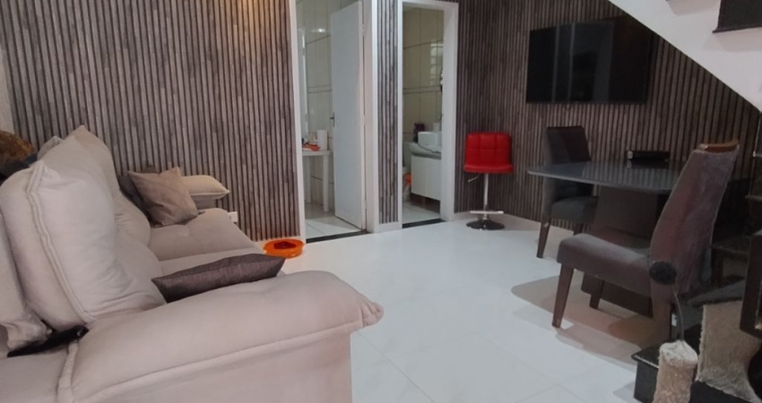 Casa em condomínio fechado com 2 quartos à venda na Vila Voturua, São Vicente 