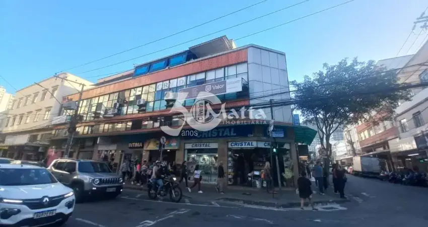 Sala comercial para alugar na Rua Santa Rita, 325, Centro, Juiz de Fora