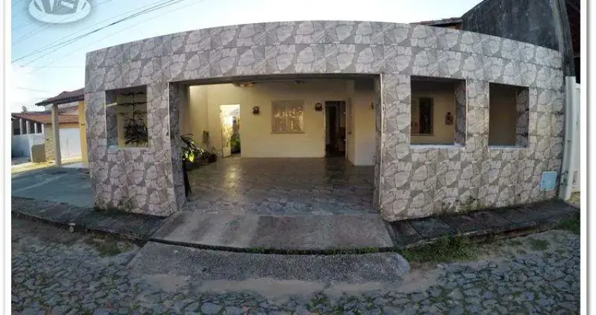 Casa em condomínio fechado com 3 quartos à venda na Rua das Oiticicas, Passaré, Fortaleza