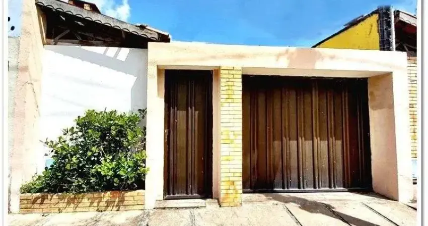 Casa com 2 dormitórios à venda, 95 m² por R$ 350.000,00 - Lagoa Redonda - Fortaleza/CE