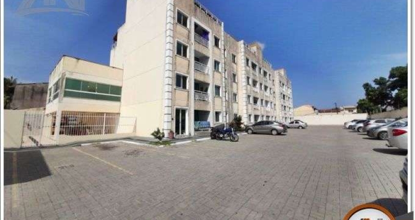 Apartamento com 3 dormitórios à venda, 75 m² por R$ 260.000,00 - Cidade Nova - Maracanaú/CE