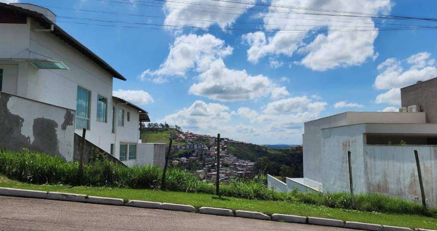 Terreno com 486 metros quadrados, no Condomínio Bosque Imperial - Juiz de Fora - MG