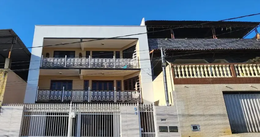 Casa com 4 quartos à venda na Rua David Koch Torres, 51, Cruzeiro do Sul, Juiz de Fora