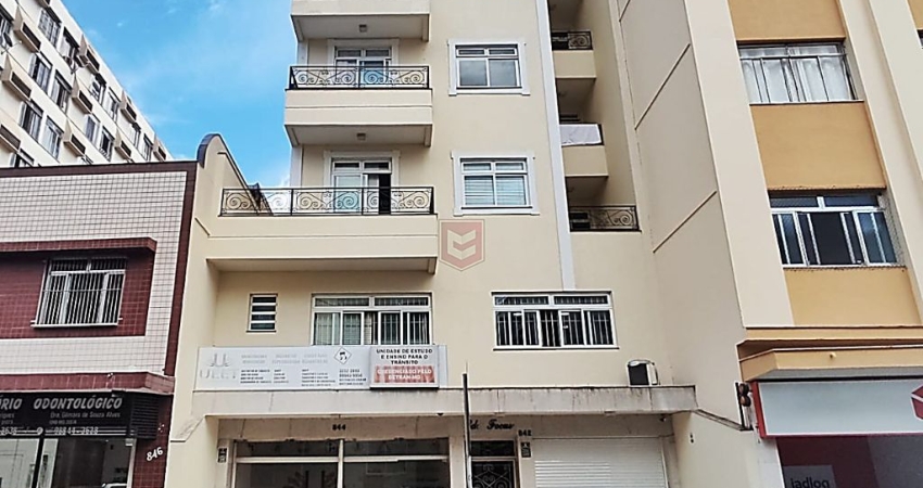Cobertura com 4 quartos sendo 2 suítes no São Mateus!