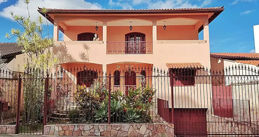Casa com 5 quartos à venda na Rua Joaquim de Almeida, Jardim das Laranjeiras, Juiz de Fora