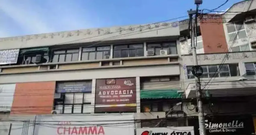 Sala comercial 28m² com banheiro - Alcântara - São Gonçalo