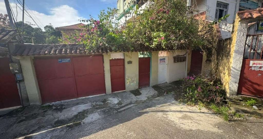 Casa em excelente localização no Rio do Ouro, São Gonçalo - RJ
