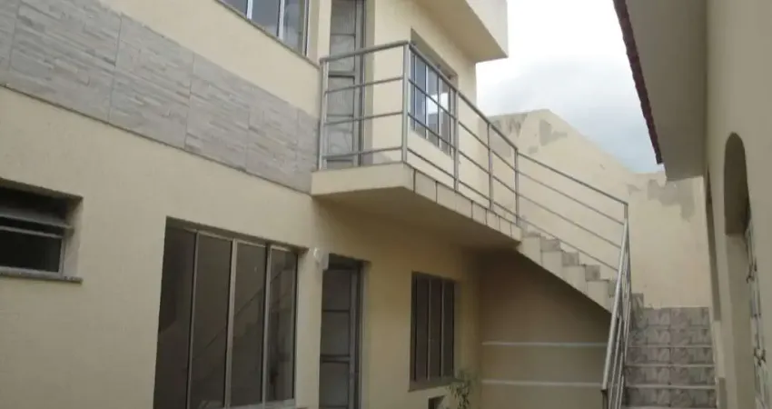 Casa para alugar na Rua César Machado, Pacheco, São Gonçalo