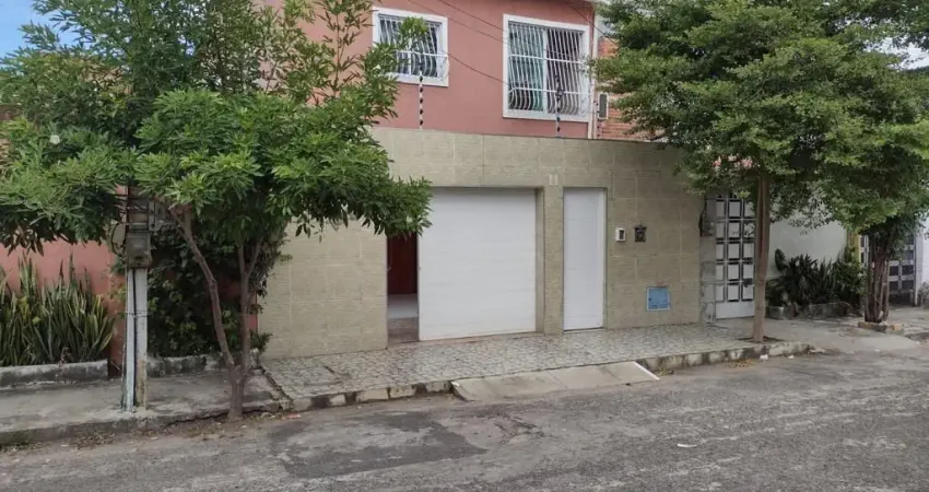 Casa com 3 quartos à venda no Carlito Pamplona, Fortaleza 